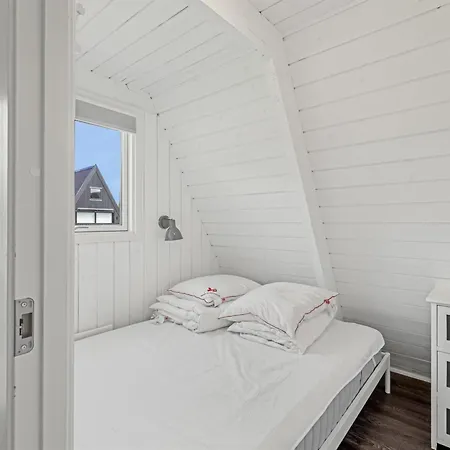 Claudette - 18km To The Inlet By Interhome Semesterbostad *
